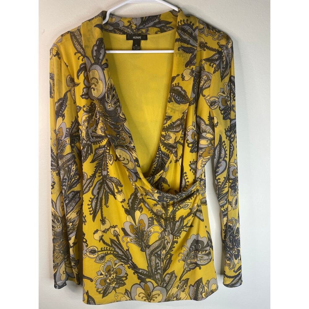 Alfani Yellow Lined Blouse - Women's XL